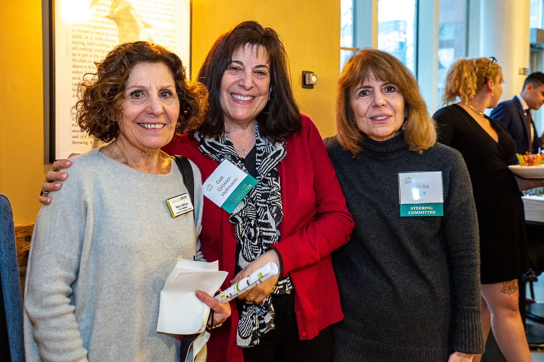 Marie Belfiore, Gail Hofmann, Ce Aitia