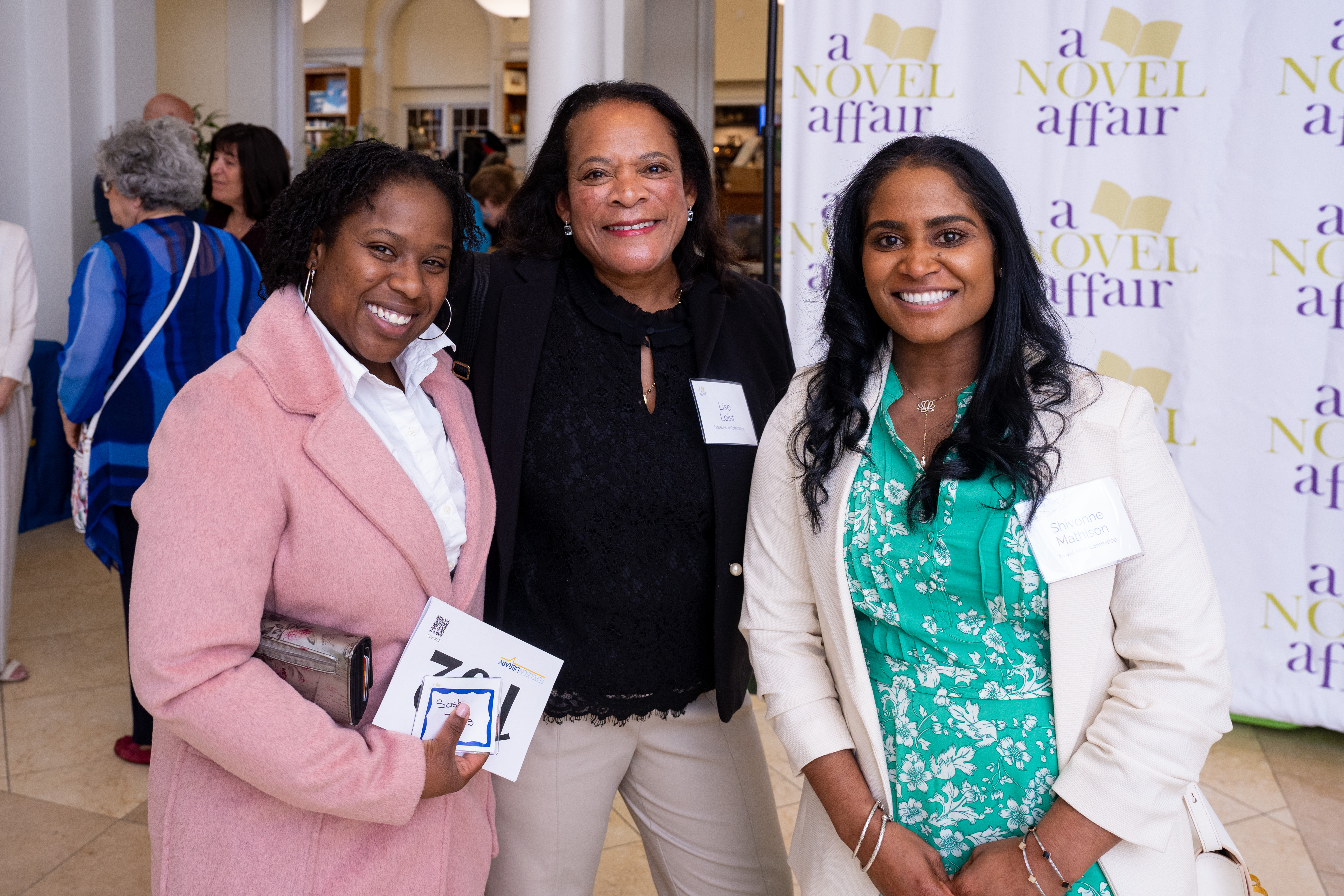 Lise, Shivonne and friend.jpg