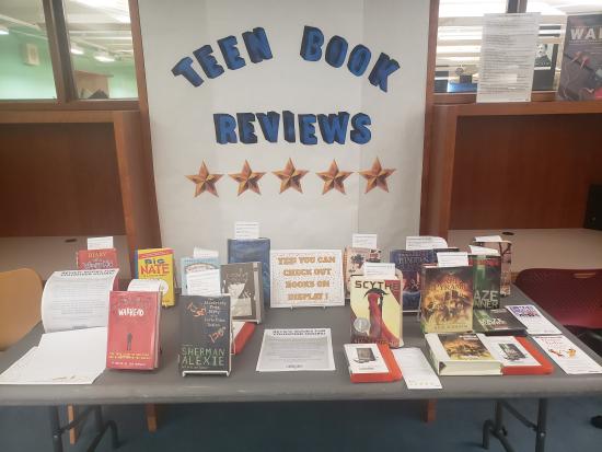 teen book reviews display