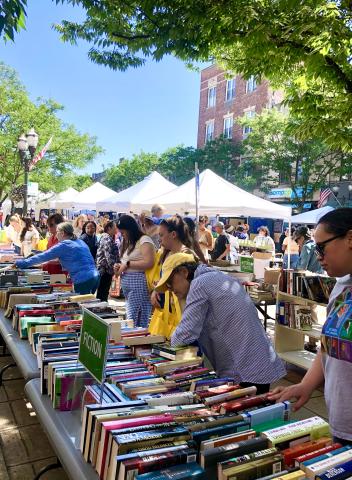 Friends Book Shop Bag Sale