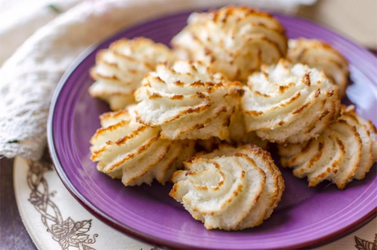 Coconut Macaroons shutterstock